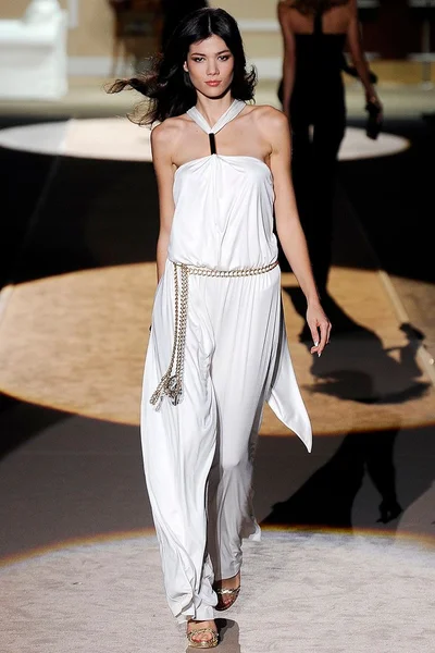 Look 35